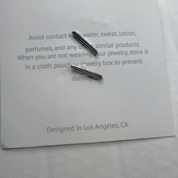 Ettika Round Ball Open Nailhead Ring Silver sz:6 - Picture 4 of 4